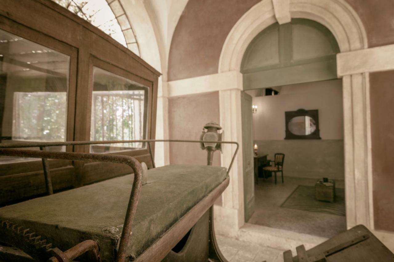 モルチャーノ・ディ・レウカ Palazzo Laura Bed & Breakfast エクステリア 写真