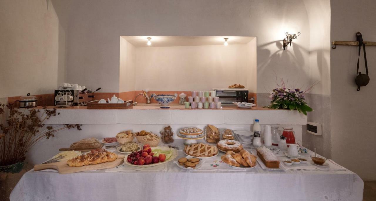モルチャーノ・ディ・レウカ Palazzo Laura Bed & Breakfast エクステリア 写真